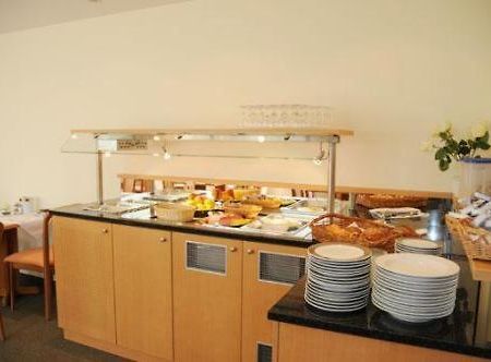 Wehrmann-Blume Hotel วุนสตอร์ฟ ภายนอก รูปภาพ