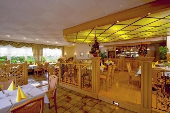 Wehrmann-Blume Hotel วุนสตอร์ฟ ภายนอก รูปภาพ